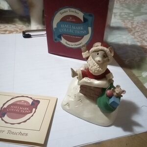 Vintage Hallmark Santa Mouse on Chimney Figurine (1990) New In Box
